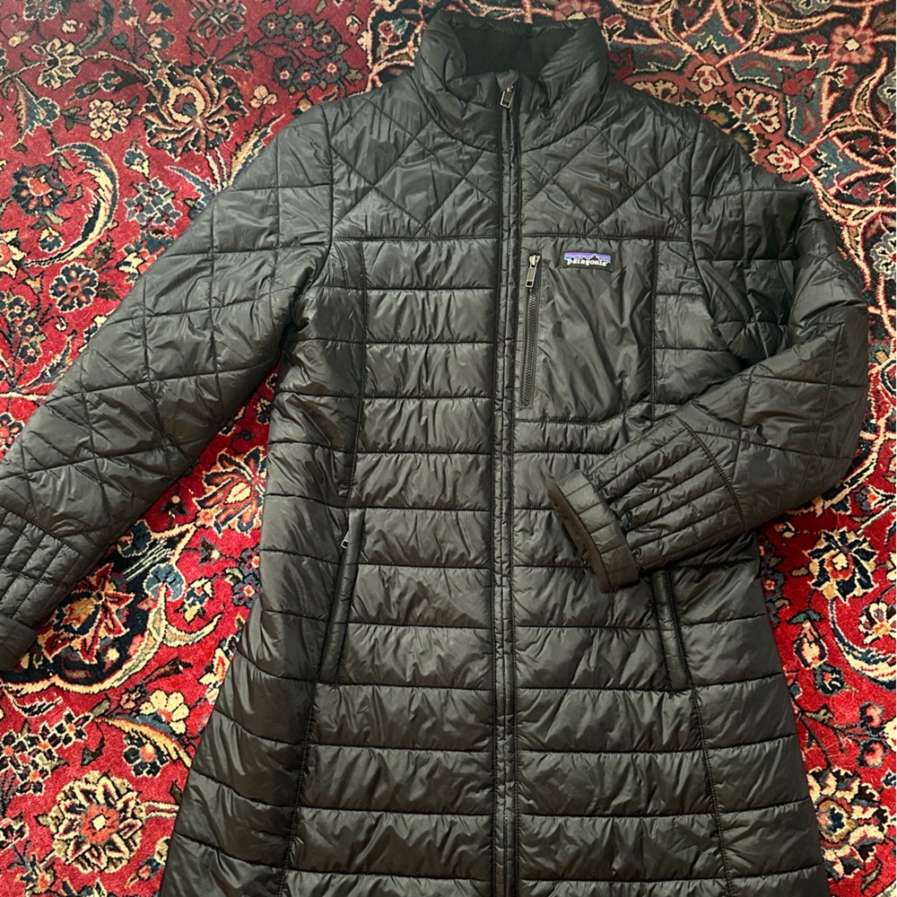 Patagonia Womens Radalie Parka / Black / Medium